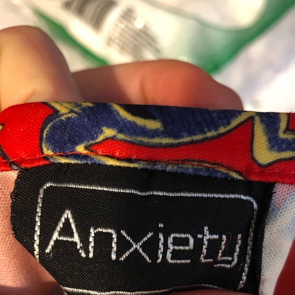 Red Long Sleeve Dragon Top Size S/M - Picture 14 of 15